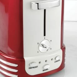Nostalgia Toasters & Toaster Ovens 2-Slice Red 900-Watt Toaster -Aroma Shop 15768492