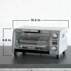 BLACK+DECKER Toasters & Toaster Ovens Crisp 'N Bake 4-Slice Stainless Steel Convection Toaster Oven (1150-Watt) -Aroma Shop 18249537