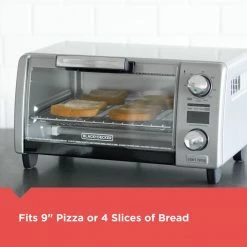 BLACK+DECKER Toasters & Toaster Ovens Crisp 'N Bake 4-Slice Stainless Steel Convection Toaster Oven (1150-Watt) -Aroma Shop 18249543