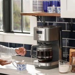 GE Espresso, Tea & Coffee Machines 12-Cup Stainless Steel Residential Drip Coffee Maker 30 GE Espresso, Tea & Coffee Machines 12-Cup Stainless Steel Residential Drip Coffee Maker -Aroma Shop 40368970