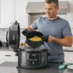 Ninja Cookers & Steamers The Ninja Foodi, The Pressure Cooker That Crisps with Tender Crisp Technology, you can pressure cook to lock in juices, then finish with a crisp using the crisping lid -Aroma Shop 44079488